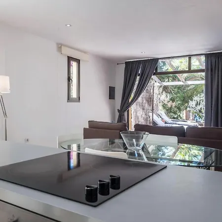 Flamboyan Apartament *