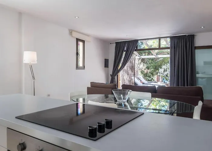 Flamboyán Apartman *